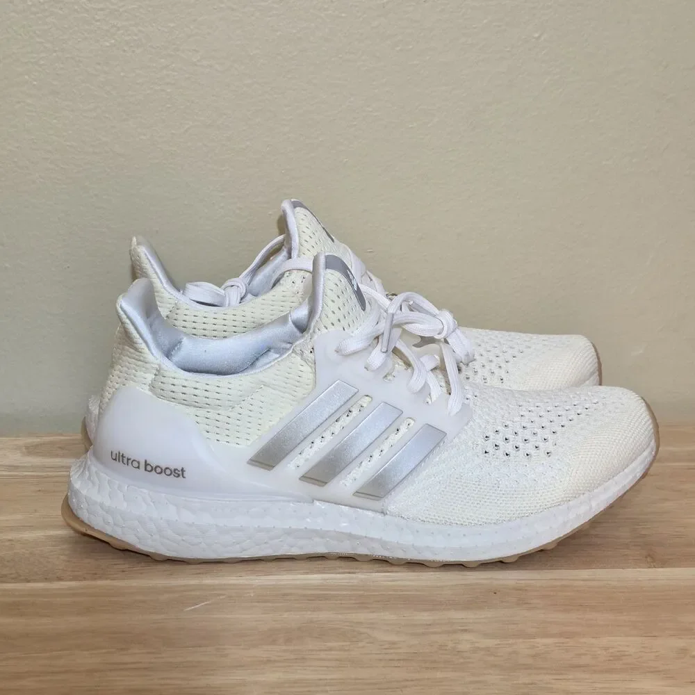 Adidas UltraBoost 1.0 Warm Vanilla Metallic JS1265 Running Shoe Women's Size 7.5
